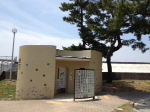 公衆トイレ