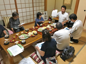 片桐章浩を応援する会主催68回議会報告会