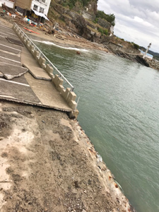 和歌浦の遊歩道被害