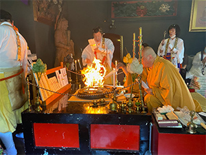 祈祷の様子