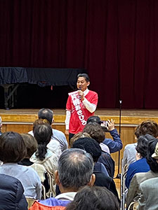 宮小学校での個人演説会